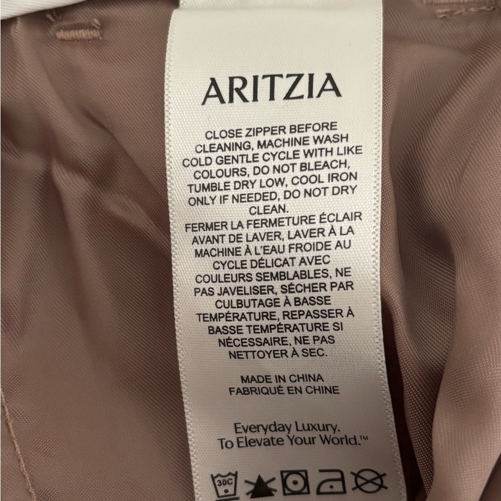 Aritzia The Effortless Pant size 4 - Picture 10 of 12